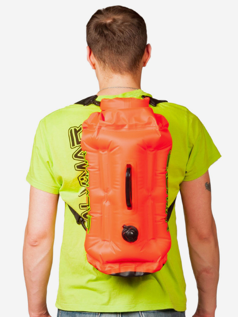 Буй-гермомешок SALVIMAR Swimmy Safe 20 л