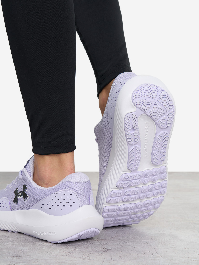 Кроссовки женские Under Armour Charged Surge 4
