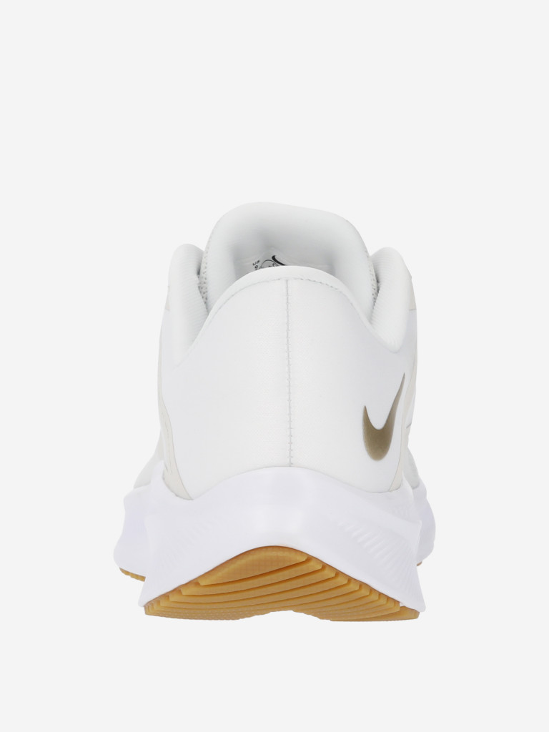 Кроссовки женские Nike Quest 3