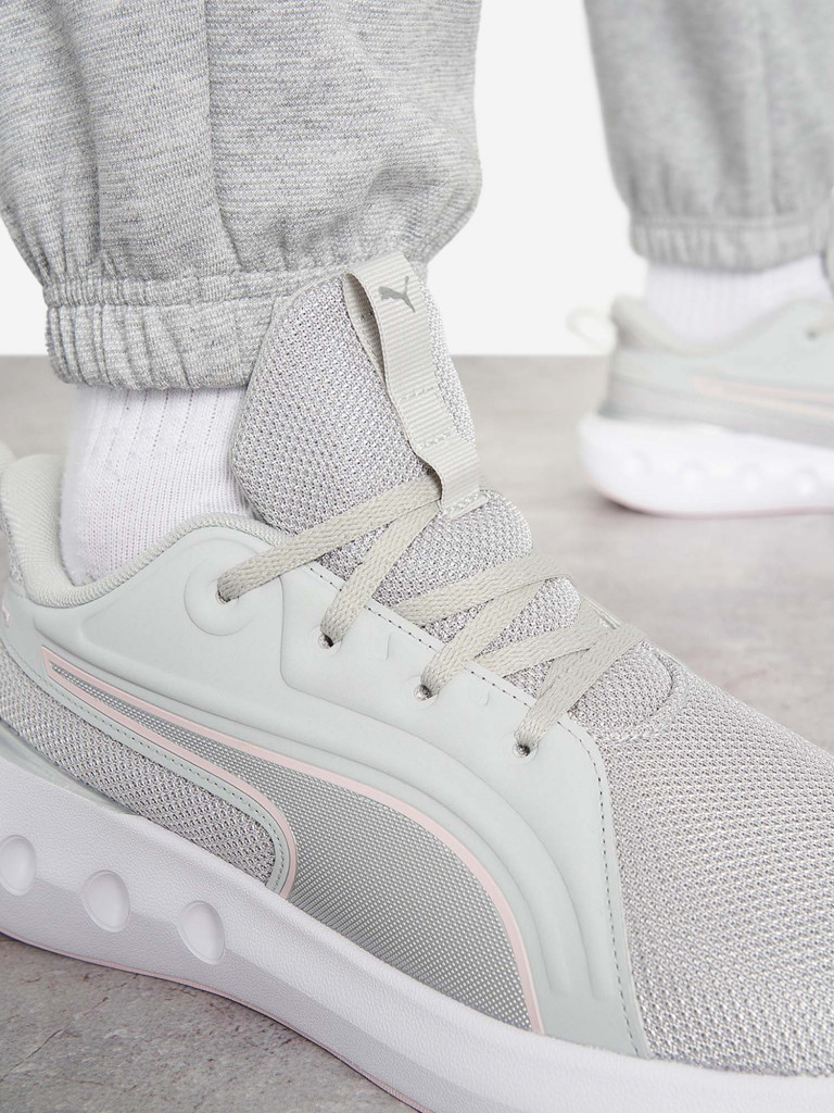 Кроссовки женские PUMA Softride Carson