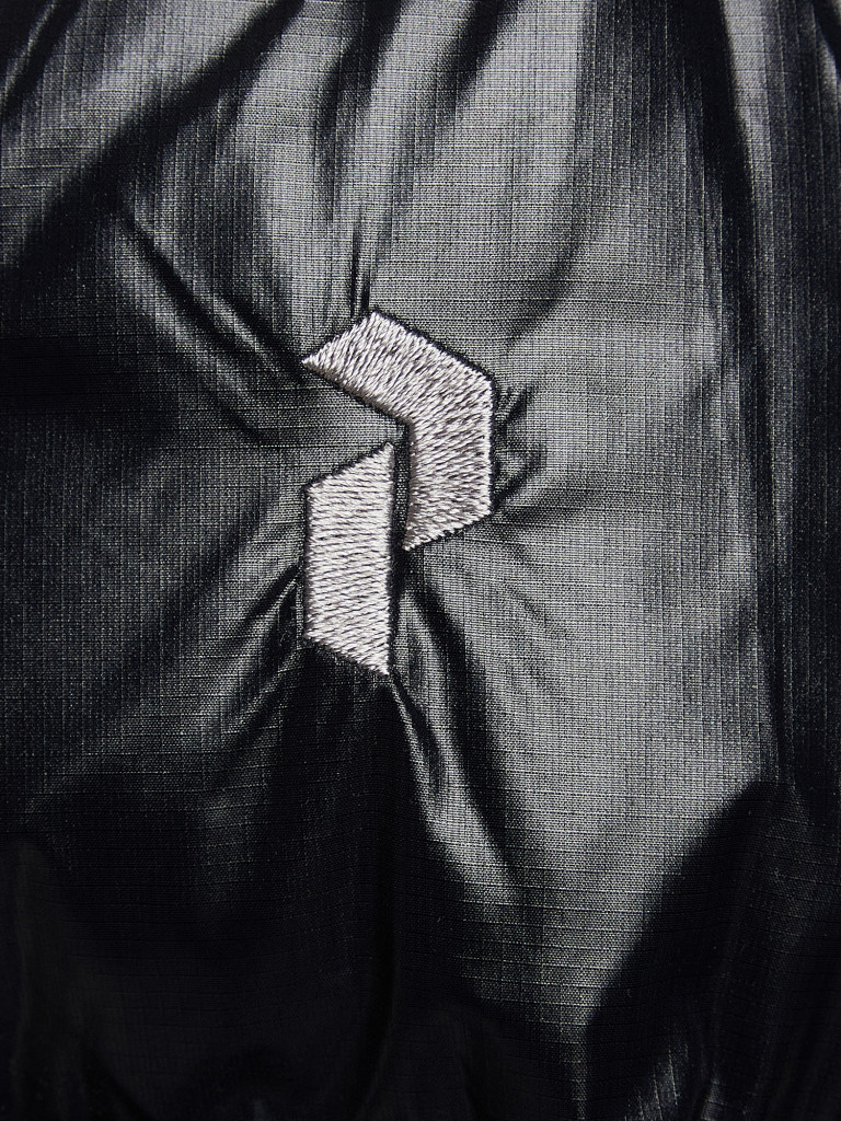 Пуховик мужской Peak Performance Frost