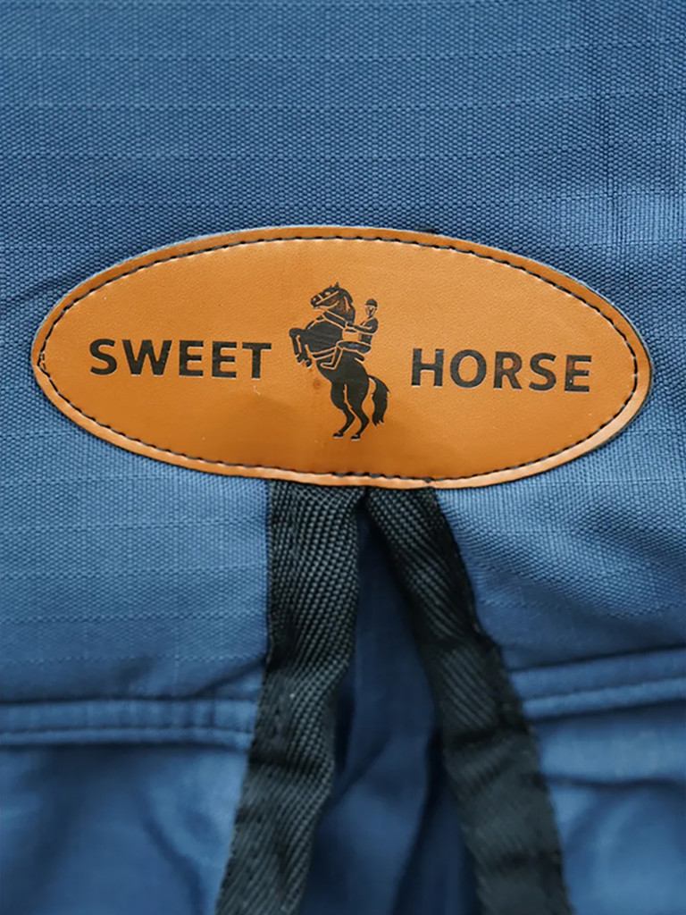 Попона зимняя с капором