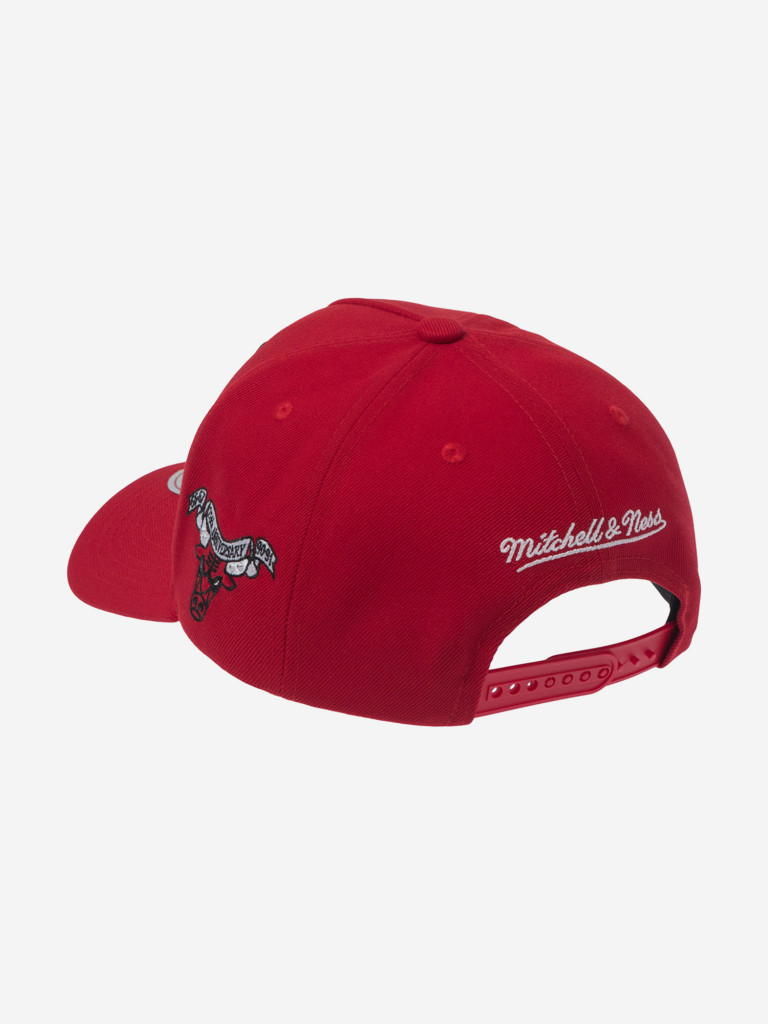 Бейсболка MITCHELL NESS HP14041-CBURED1 Chicago Bulls NBA