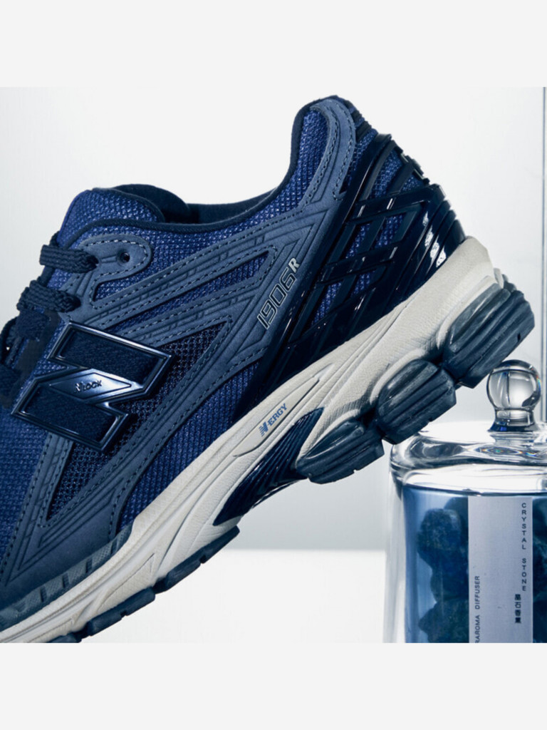 Кроссовки мужские New Balance 1906R
