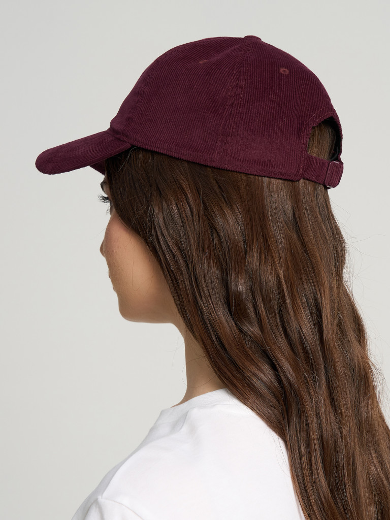 Бейсболка adidas Corduroy