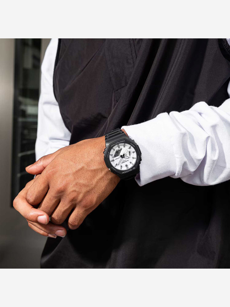 Спортивные часы CASIO G-SHOCK GA-2100WD-1A