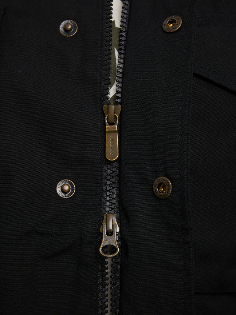 Ветровка мужская Fjallraven Raven