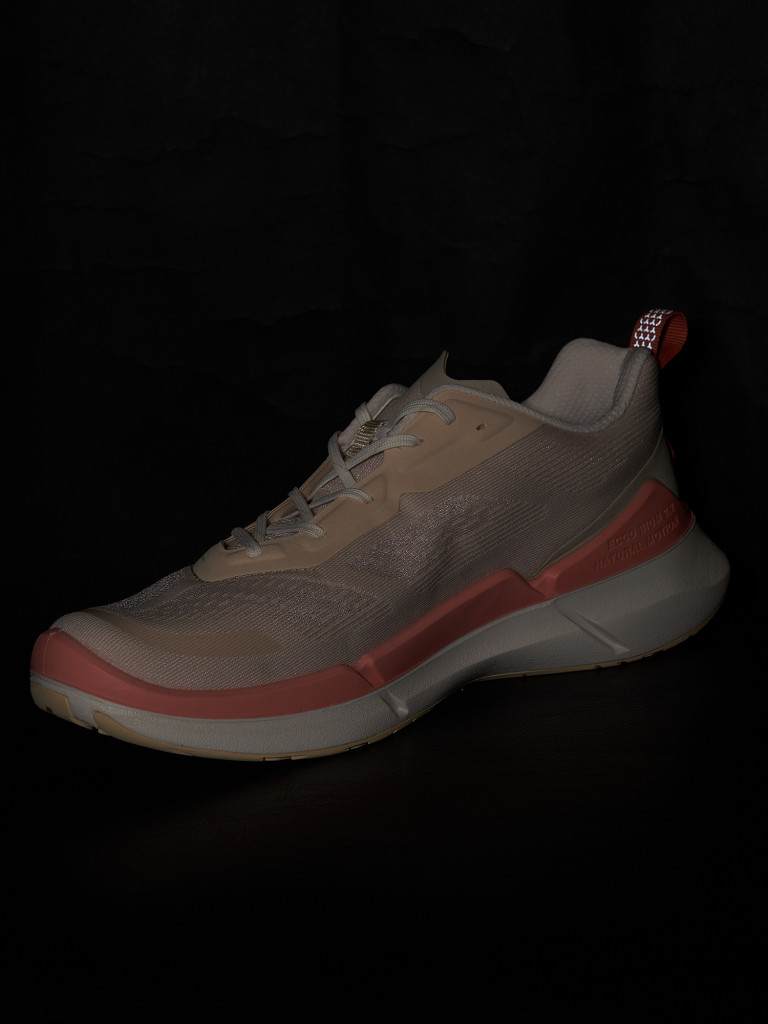 Кроссовки женские Ecco Biom 2.2