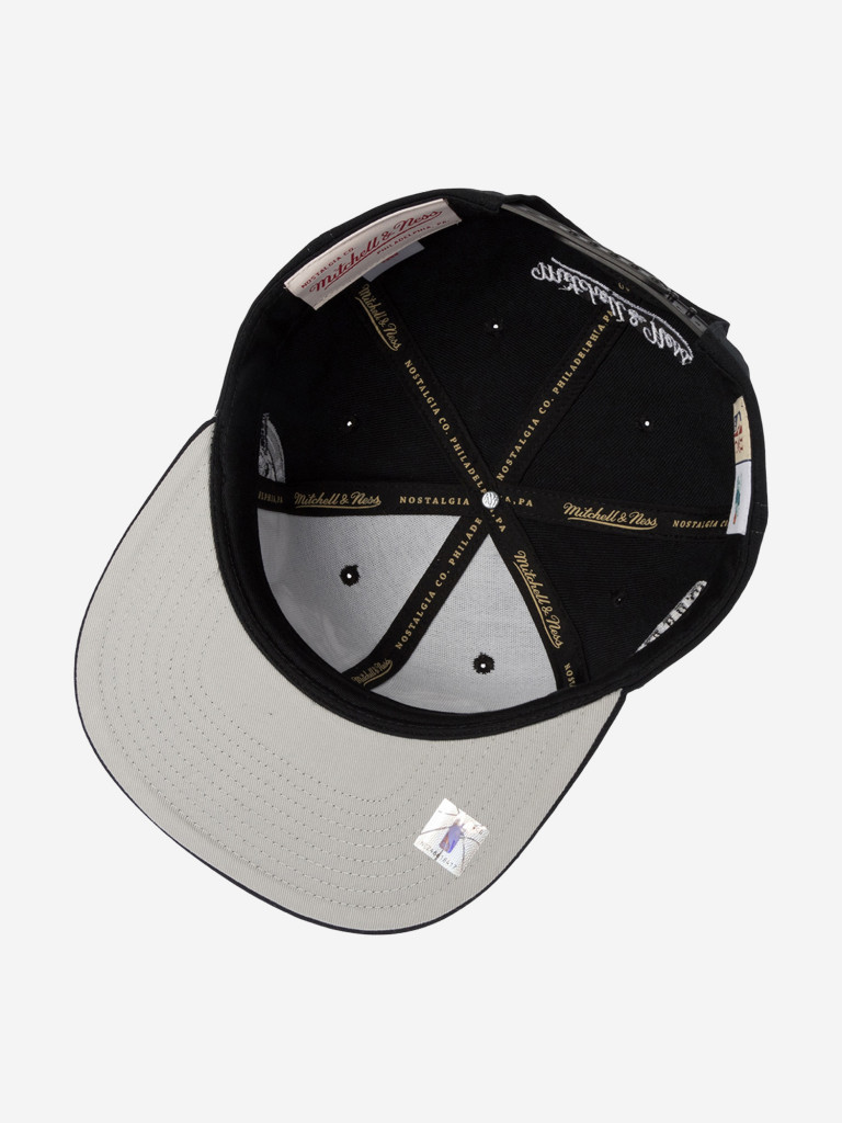 Бейсболка с прямым козырьком MITCHELL NESS HS12160-CHOBLCK Charlotte Hornets NBA