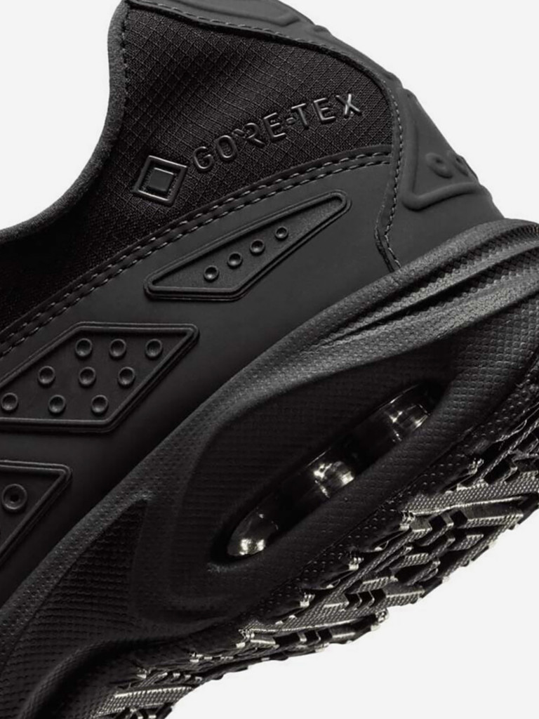 Кроссовки Nike Air Max SNDR Gore-Tex