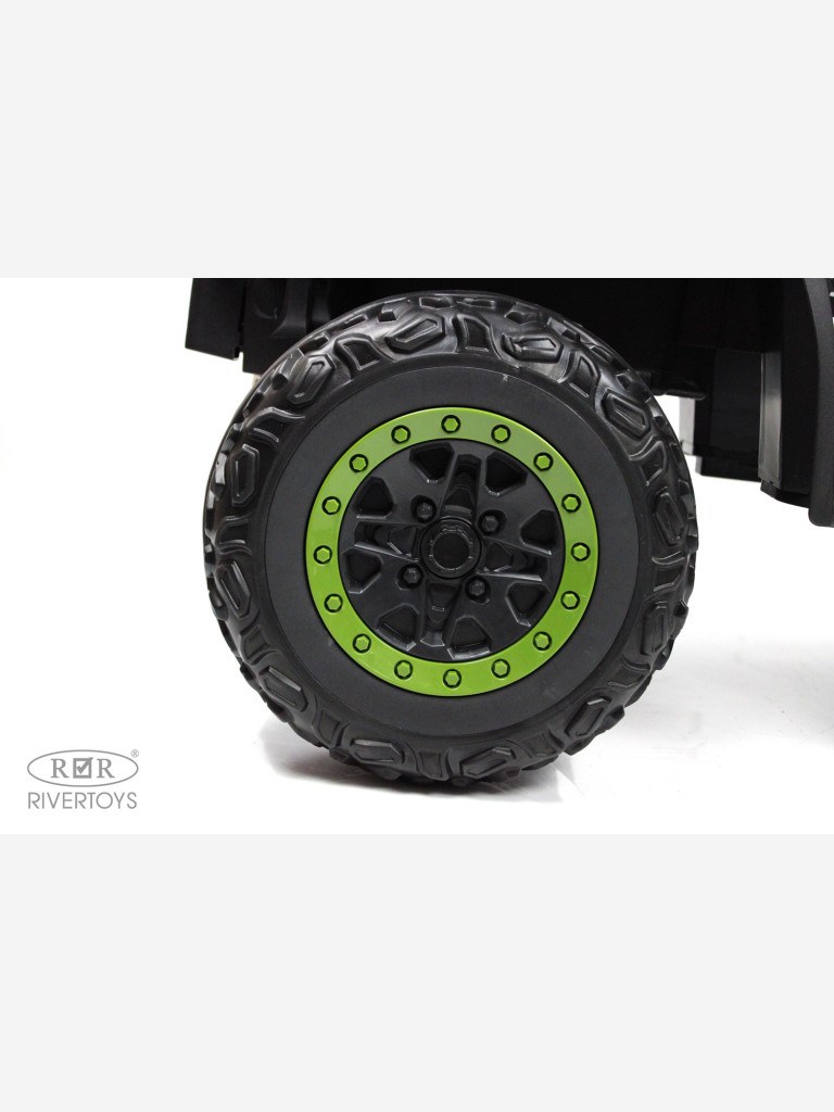 Детский электроквадроцикл RIVERTOYS T001TT 4WD зеленый