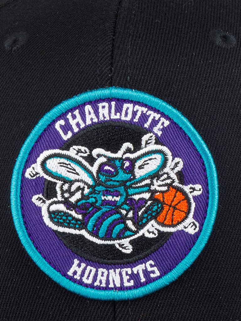 Бейсболка MITCHELL NESS 6HSSFH21HW007-CHOBLCK Charlotte Hornets NBA (черный)