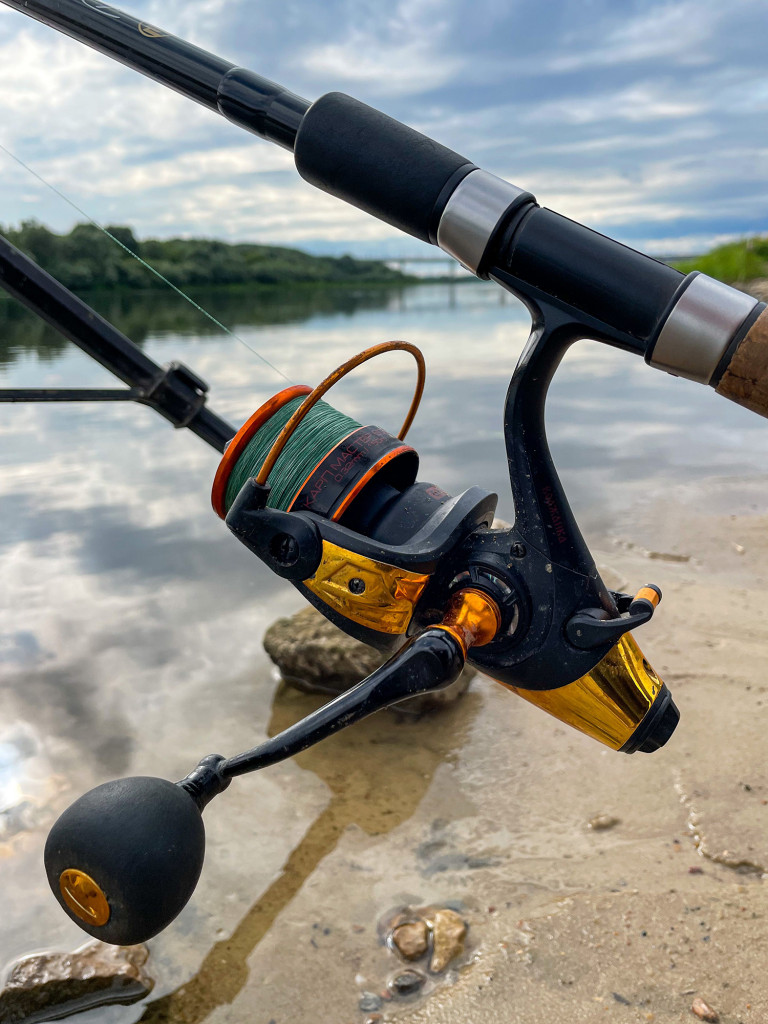 Катушка карповая с байтраннером Волжанка Карп Мастер 3000