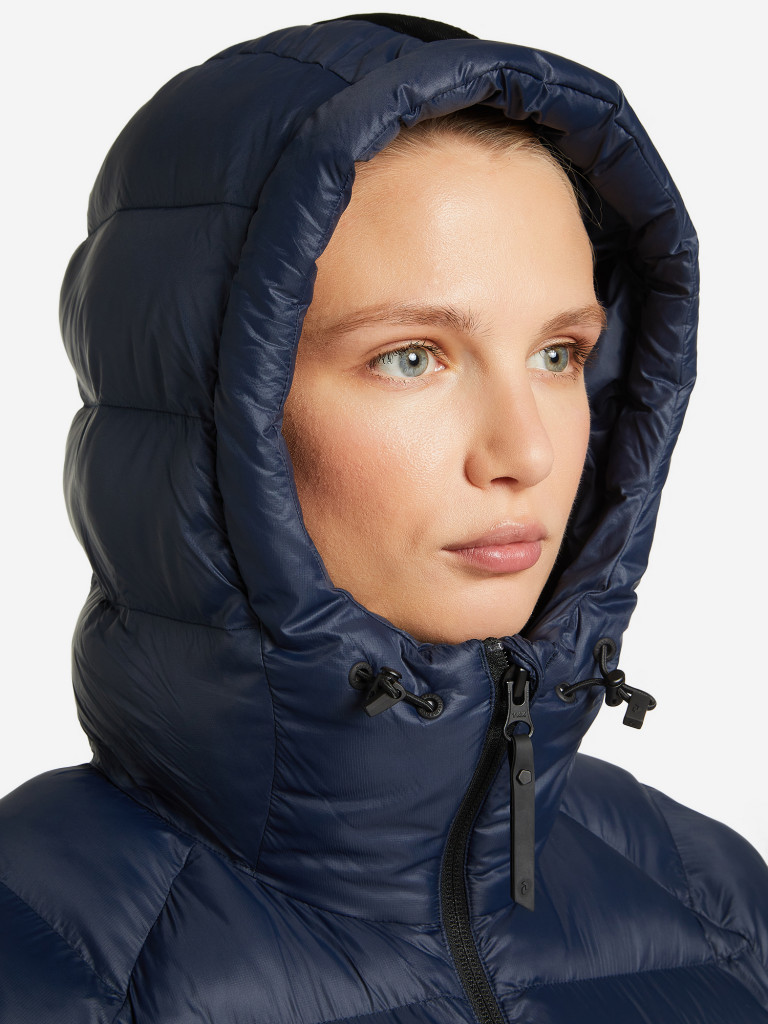 Пуховик женский Peak Performance