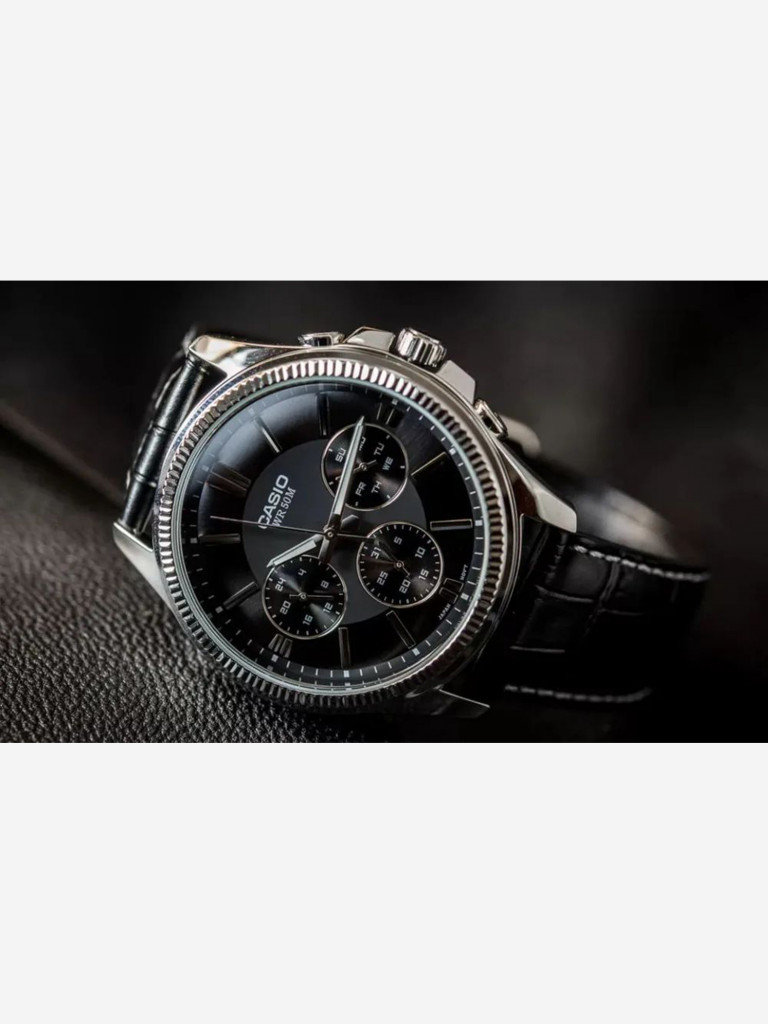 Наручные часы CASIO