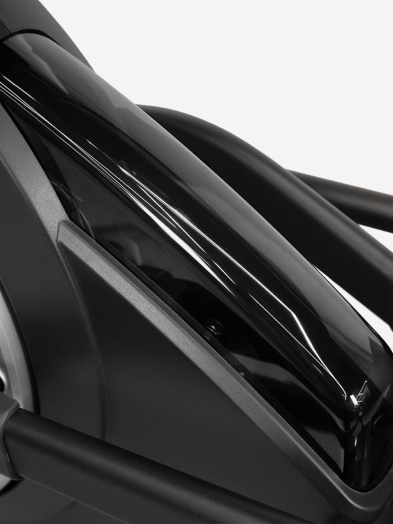 Эллиптический коммерческий тренажер с автонаклоном BRONZE GYM X700M