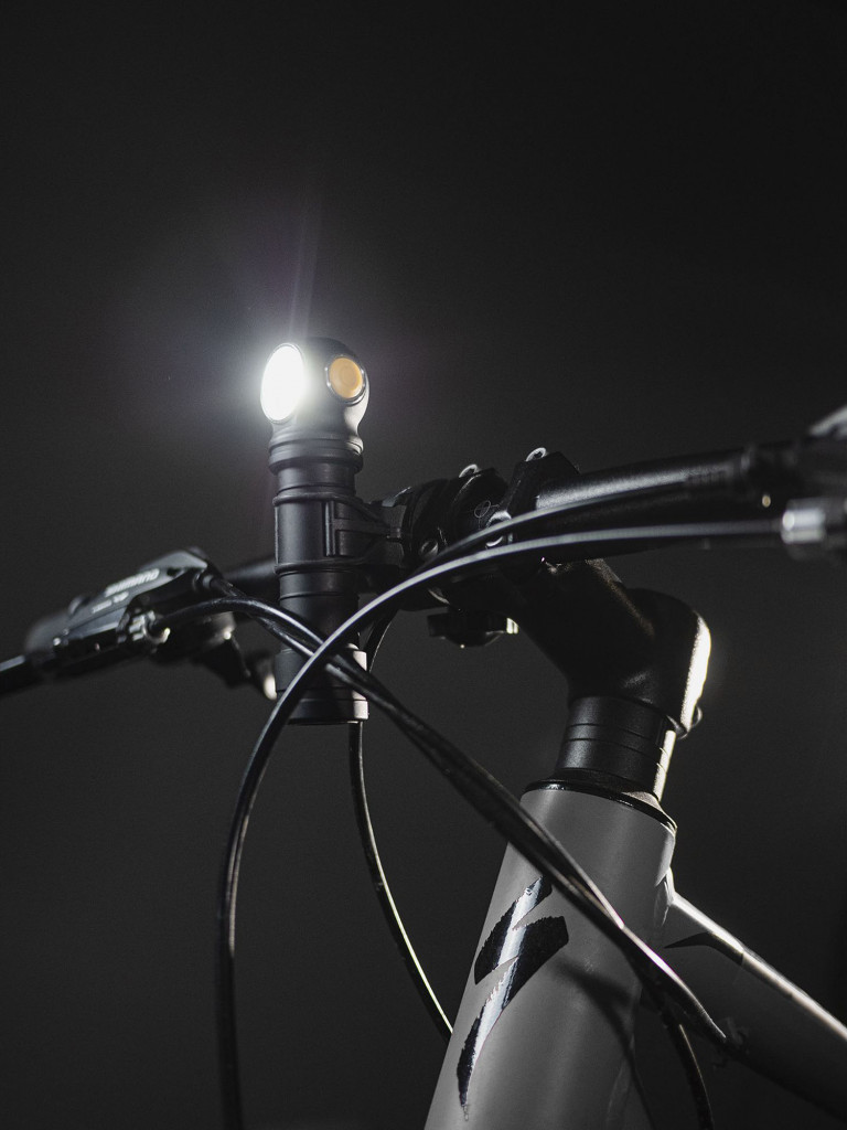 Крепление велосипедное Armytek ABM-01