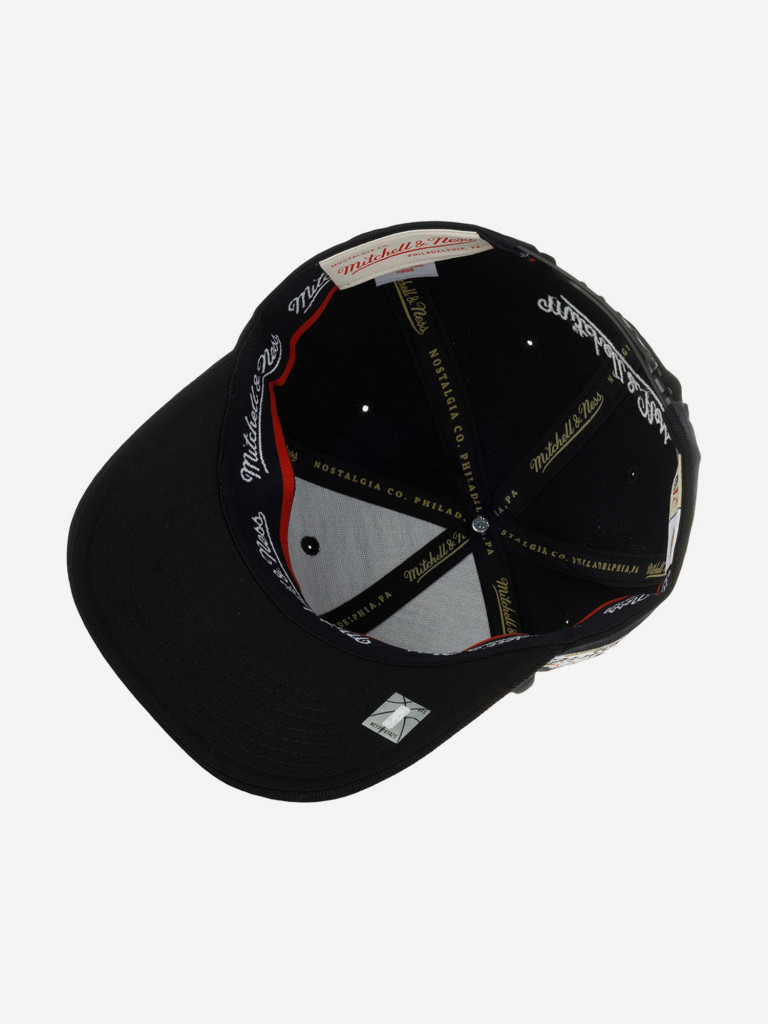 Бейсболка MITCHELL NESS HHSSINTL1265-LALBLCK Los Angeles Lakers NBA (черный)