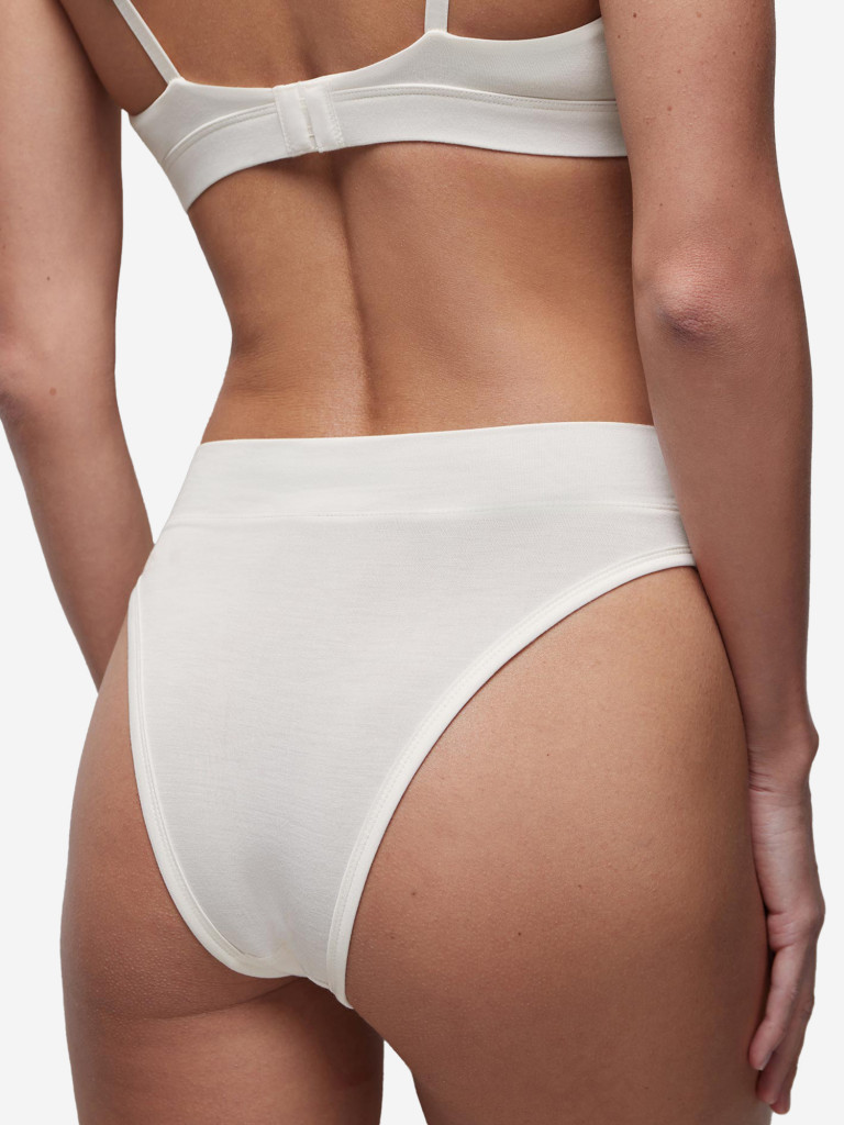 Трусы-бразилиано с высокой посадкой belle you