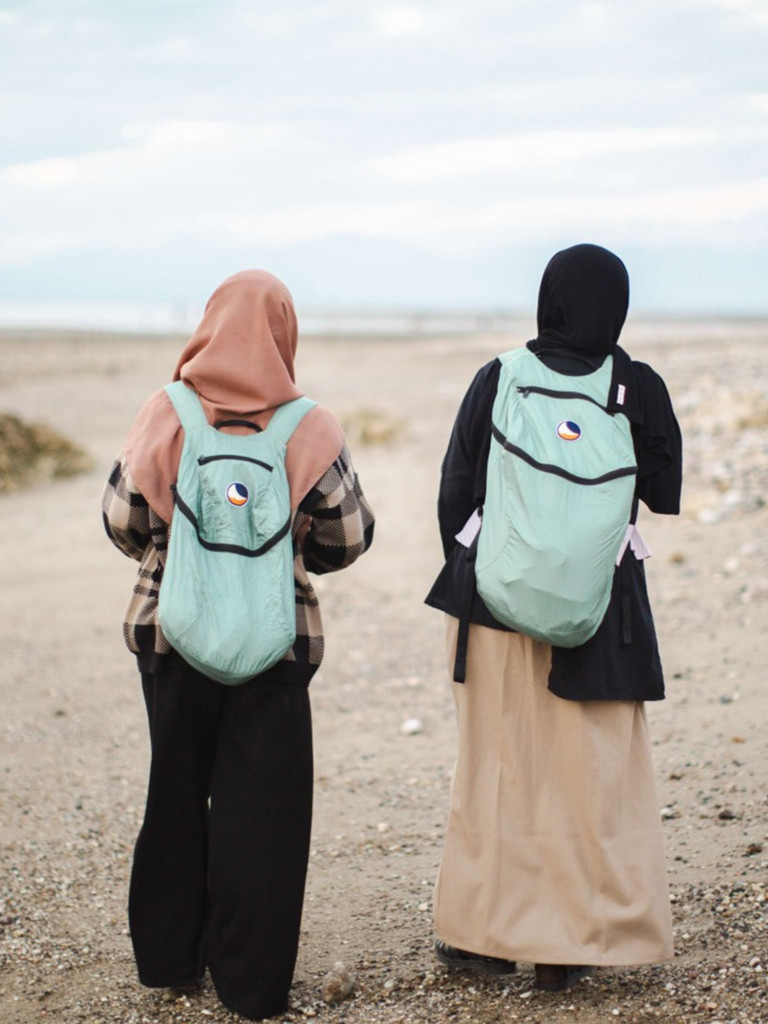 Рюкзак TICKET TO THE MOON Backpack Plus 25L, Petrol green