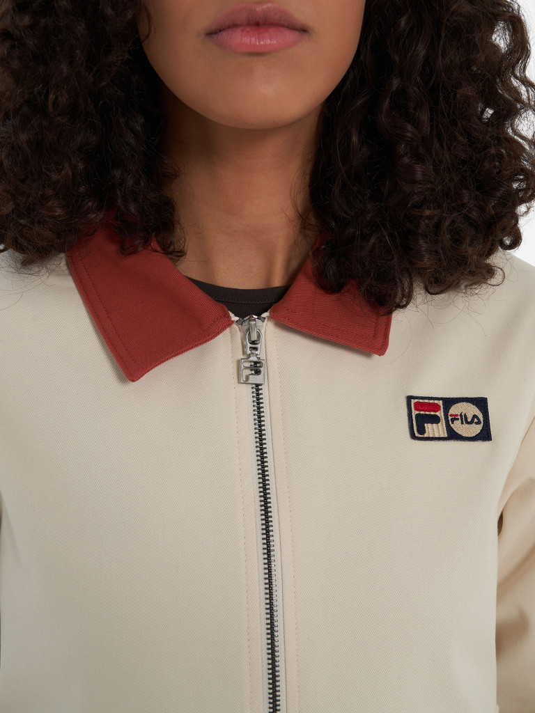 Легкая куртка женская FILA