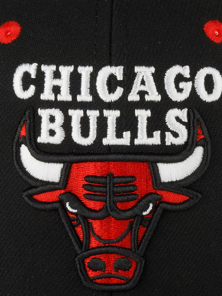 Бейсболка MITCHELL NESS HP7956-CBUBLCK Chicago Bulls NBA (черный)