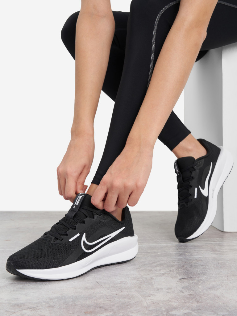 Кроссовки женские Nike Downshifter 13