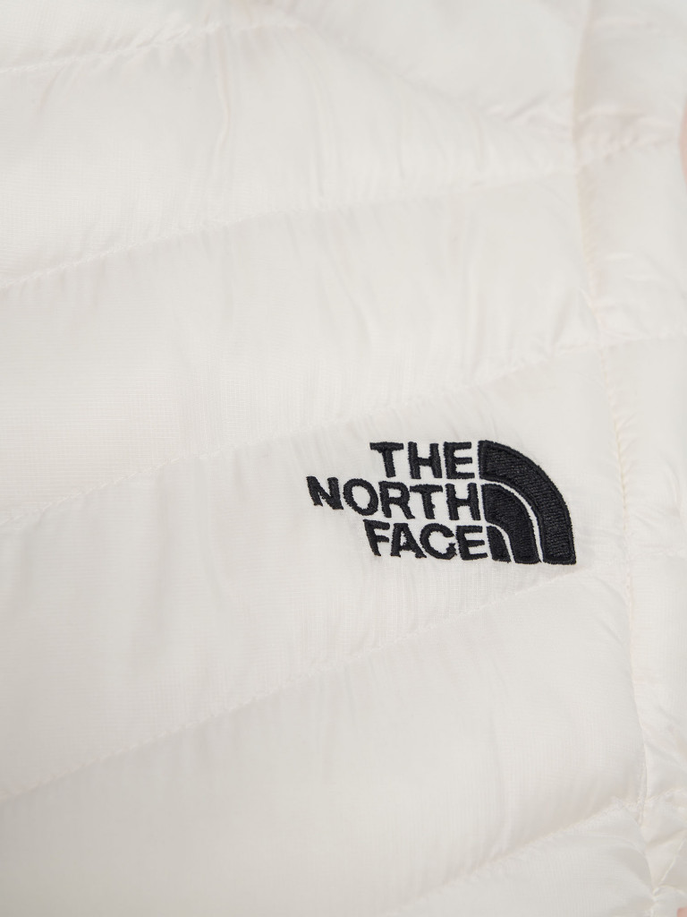 Жилет утепленный женский The North Face Huila Synth