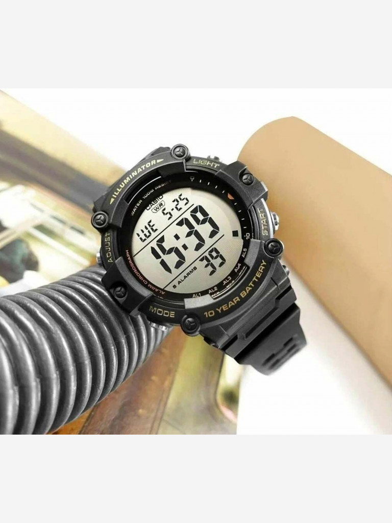 Спортивные часы CASIO ILLUMINATOR AE-1500WHX-1A
