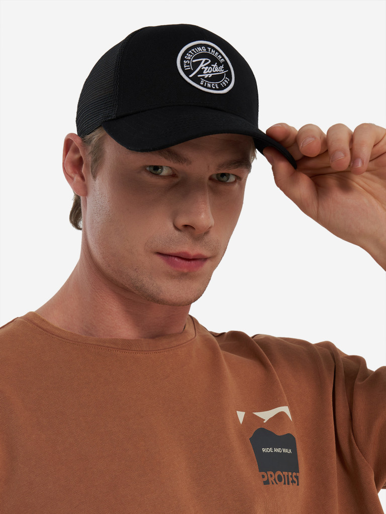 Бейсболка Protest