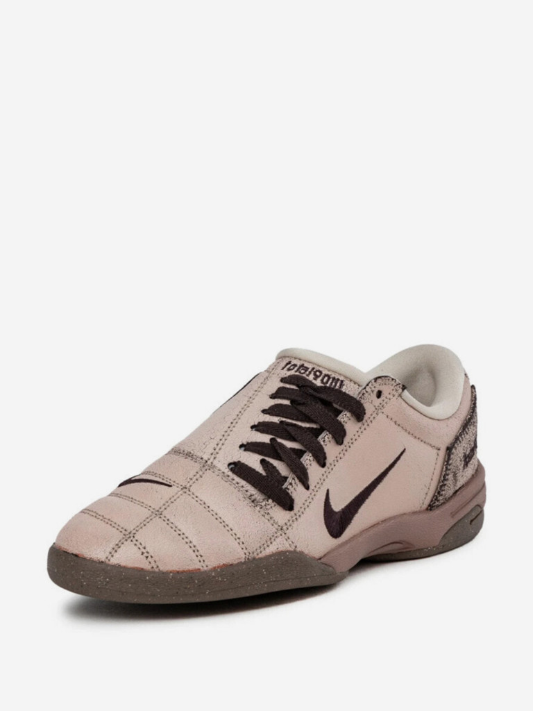 Кроссовки Nike Total 90 PRM