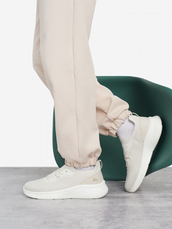 Кроссовки женские Demix Glow