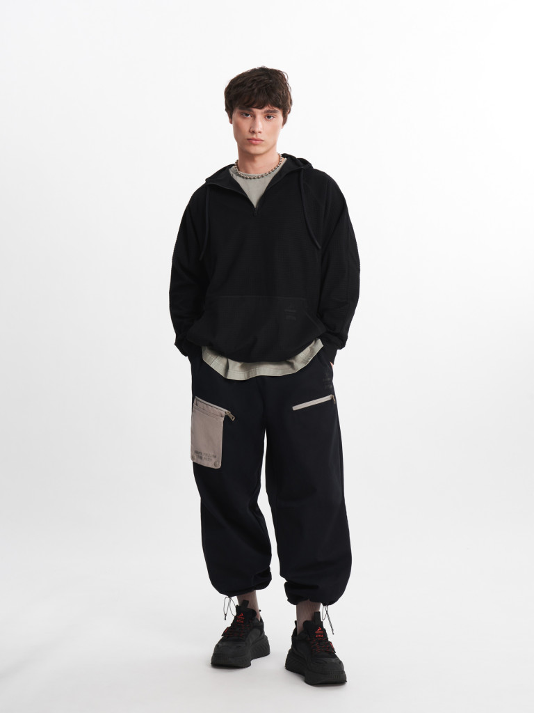 Брюки мужские оверсайз Demix x AYTΛO