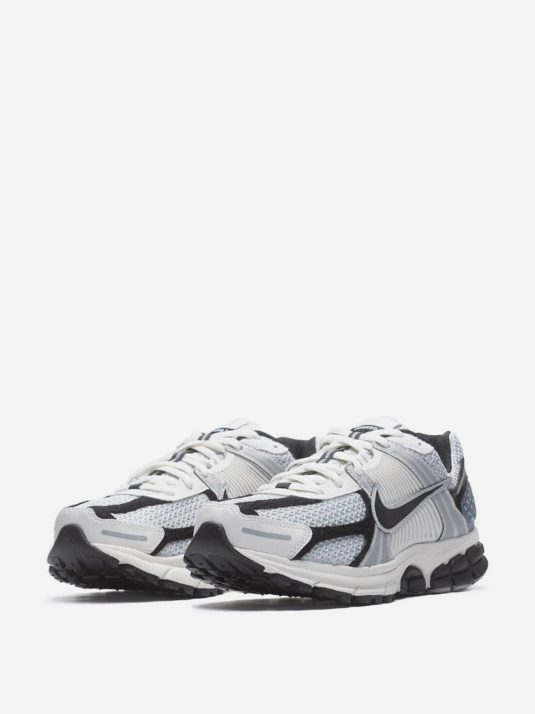 Кроссовки Nike Zoom Vomero 5 Wmns