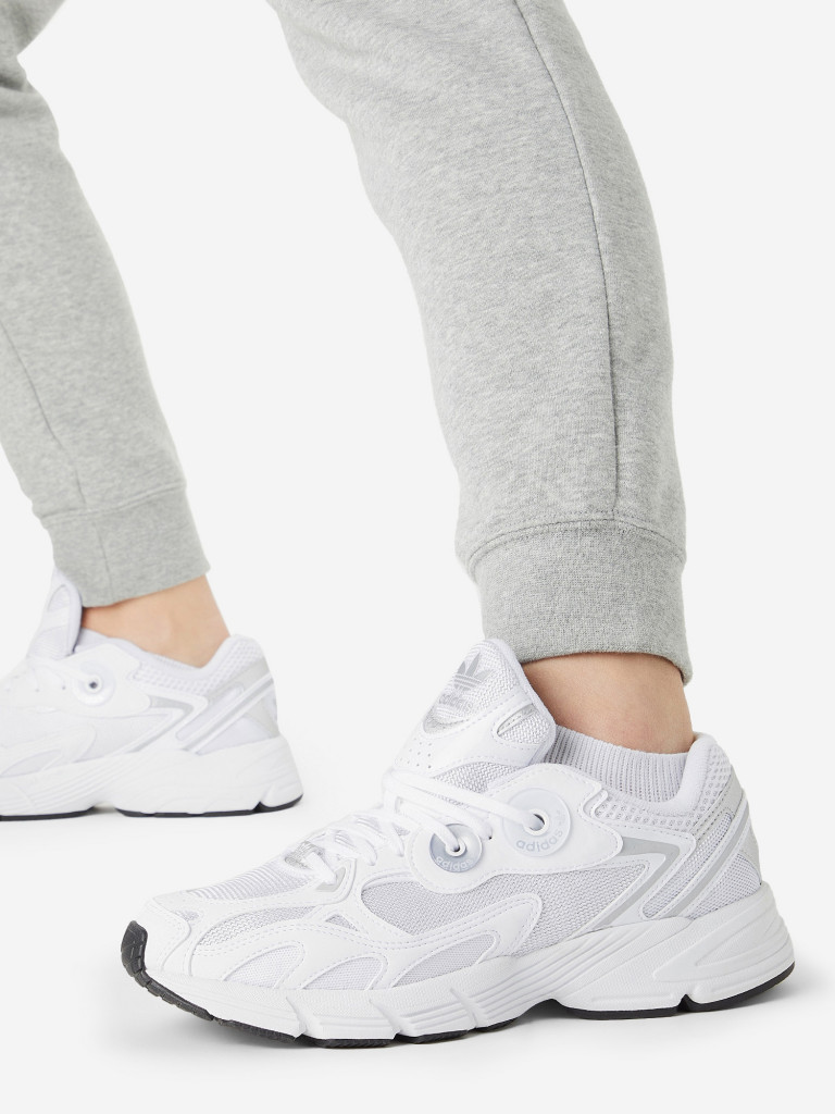 Кроссовки женские adidas Astir