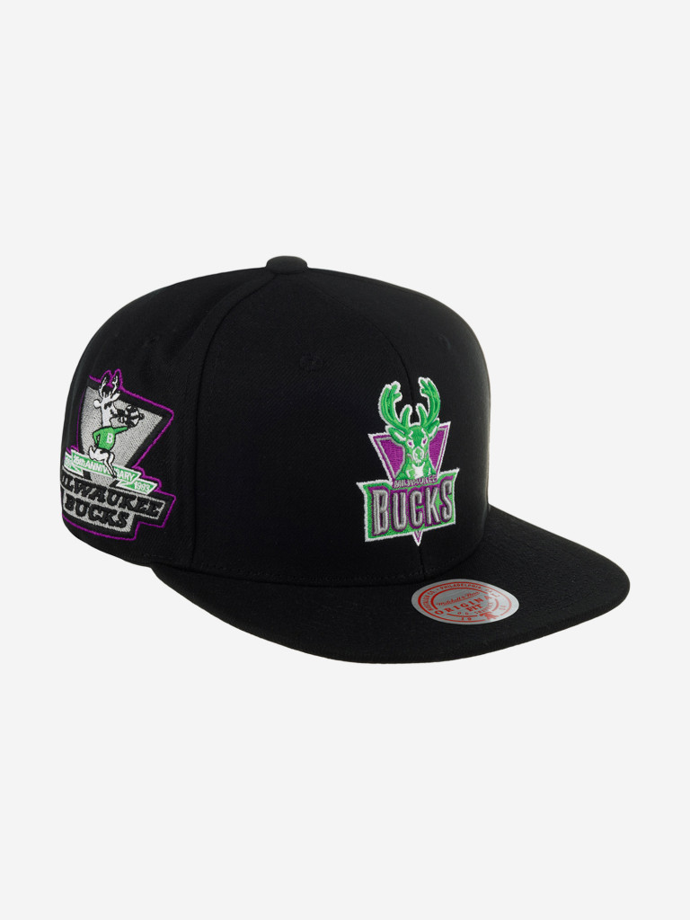 Бейсболка с прямым козырьком MITCHELL NESS HHSS5471-MBUYYPPPBLCK Milwaukee Bucks NBA (черный)