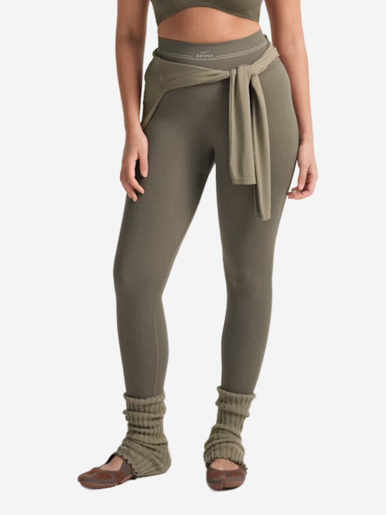 Леггинсы женские Nike SKIMS