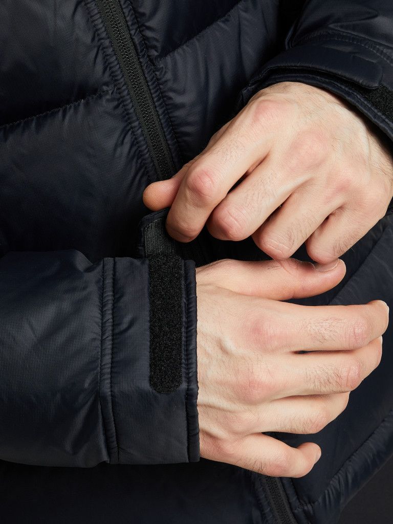 Пуховик мужской Peak Performance Frost