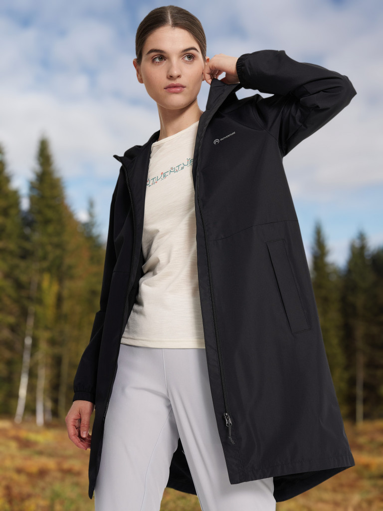 Ветровка женская Outventure