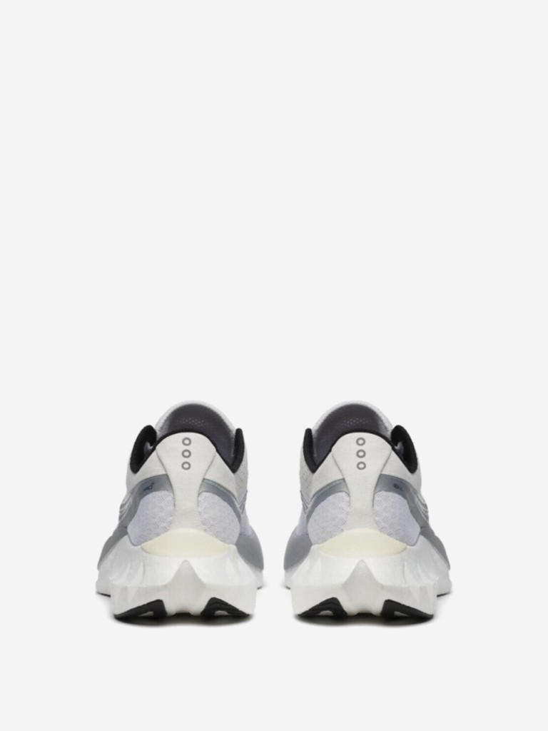 Кроссовки беговые мужские Saucony Endorphin Pro 4