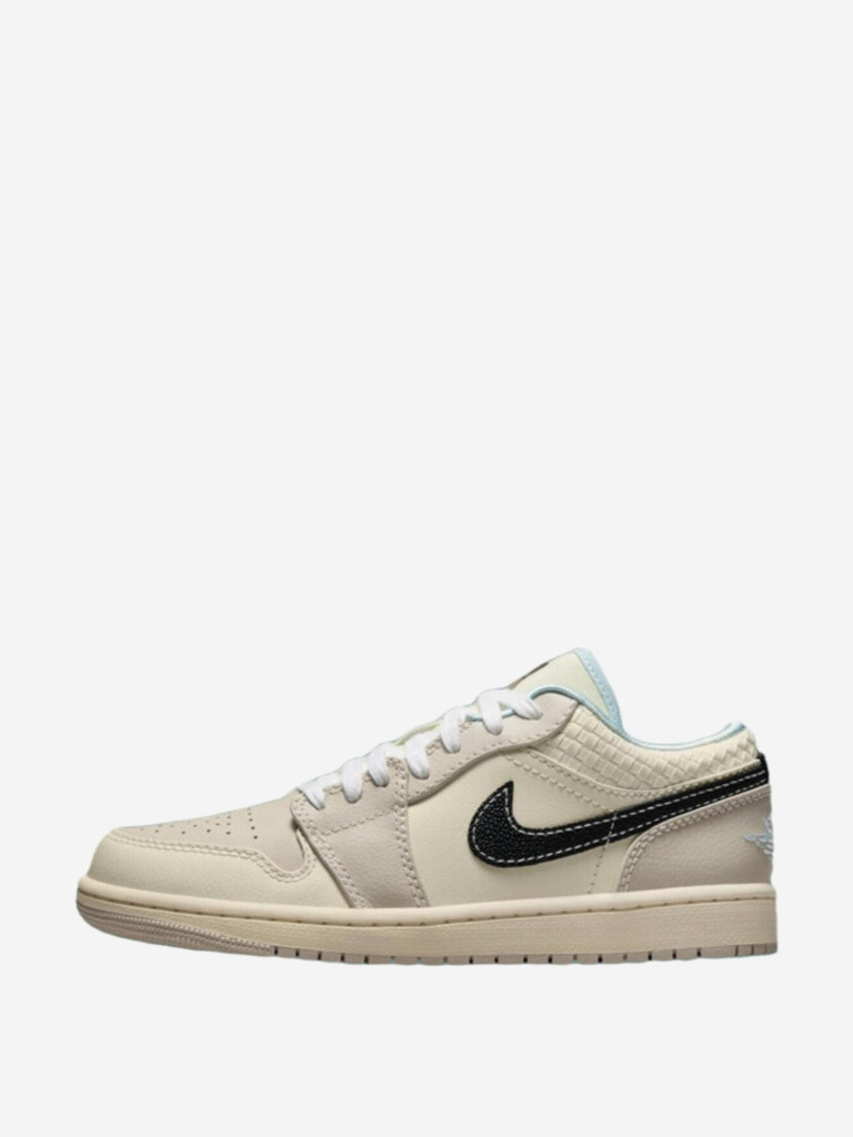 Кроссовки Jordan 1 Low Se Sanddrift Glacier Blue