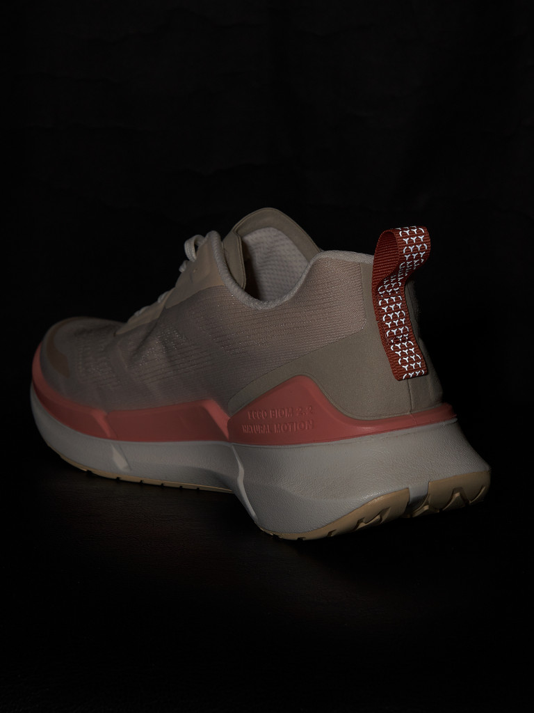 Кроссовки женские Ecco Biom 2.2