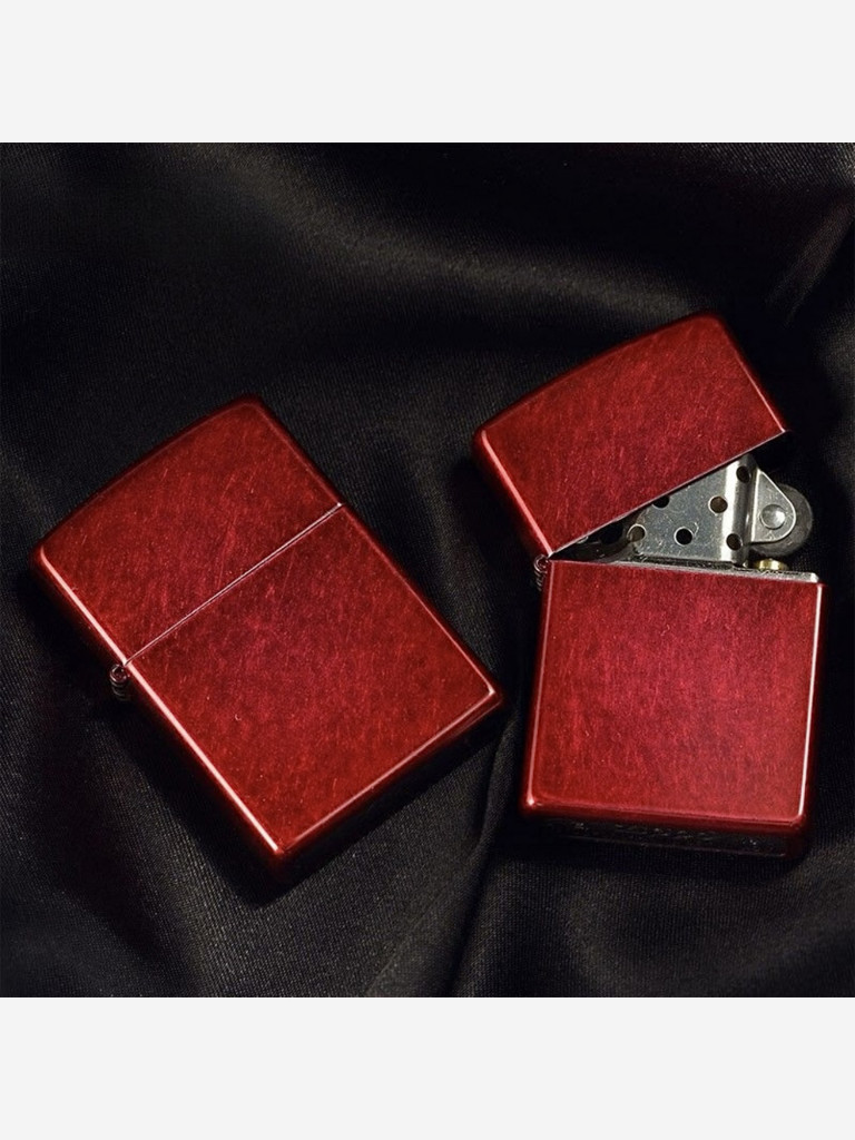 Зажигалка бензиновая ZIPPO 21063 Classic Candy Apple Red