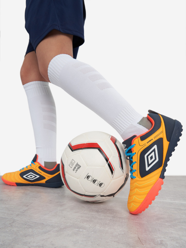 Бутсы для мальчиков Umbro Star Tf