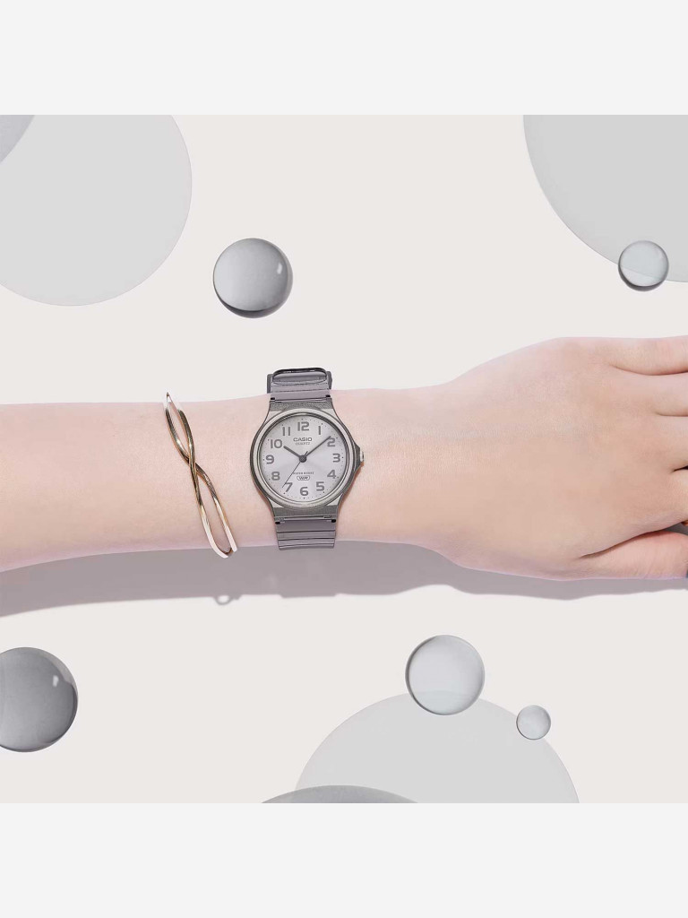 Наручные часы CASIO