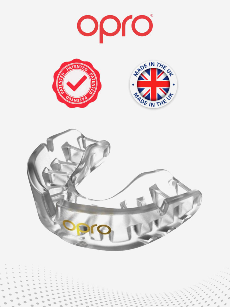 Боксерская капа взрослая, спортивная, защитная для зубов OPRO Self-Fit Gold - Clear