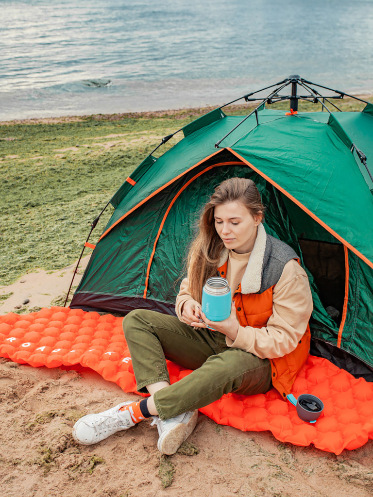 Коврик надувной туристический RoadLike Camping Оранжевый Оранжевый цвет —  купить за 2990 руб. со скидкой 33 %, отзывы в интернет-магазине Спортмастер