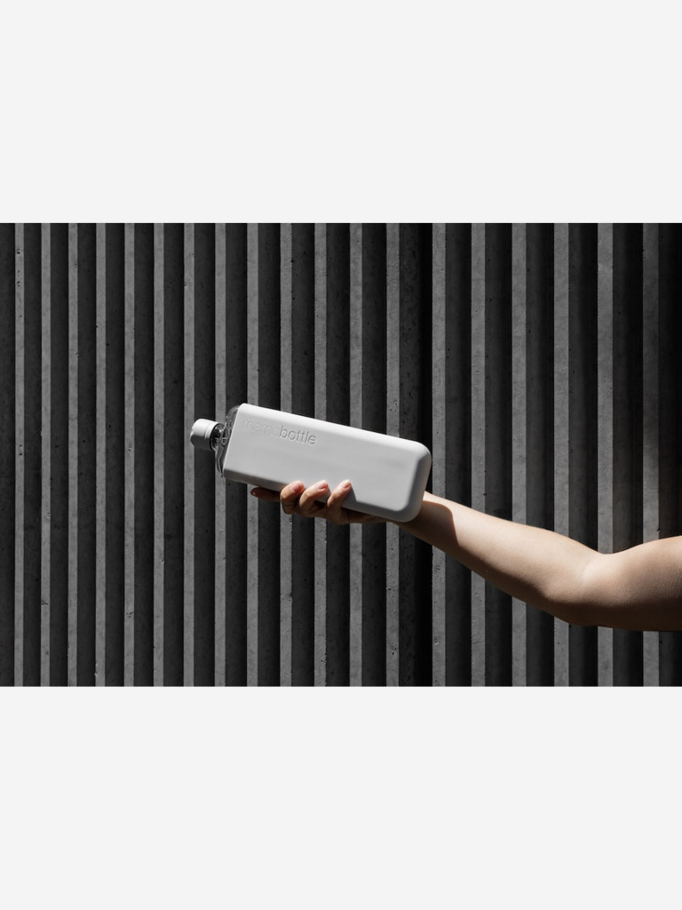 Бутылка с силиконовым чехлом Memobottle Slim, серый