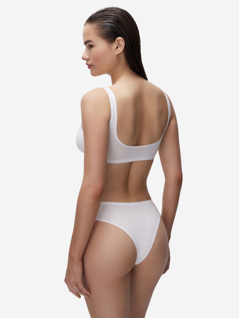 Топ на широких бретелях belle you