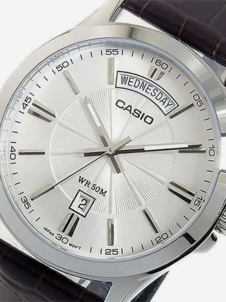 Наручные часы CASIO